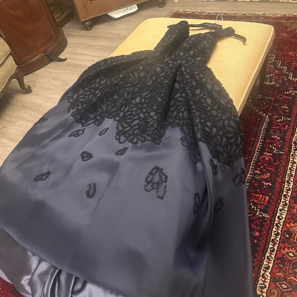 ❤️ BNWT AMAZING PARK108 GOWN JUST INCREDIBLE